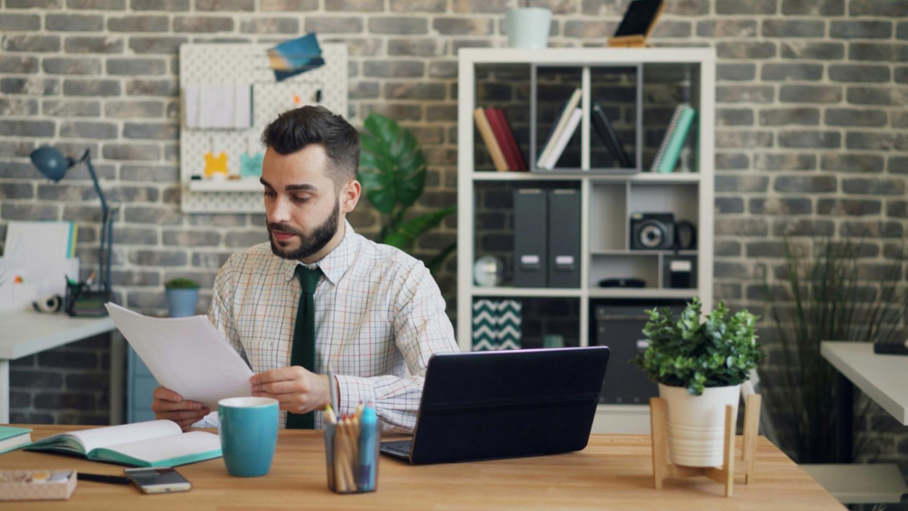 Comment la surveillance permanente modifie le travail d'évaluation